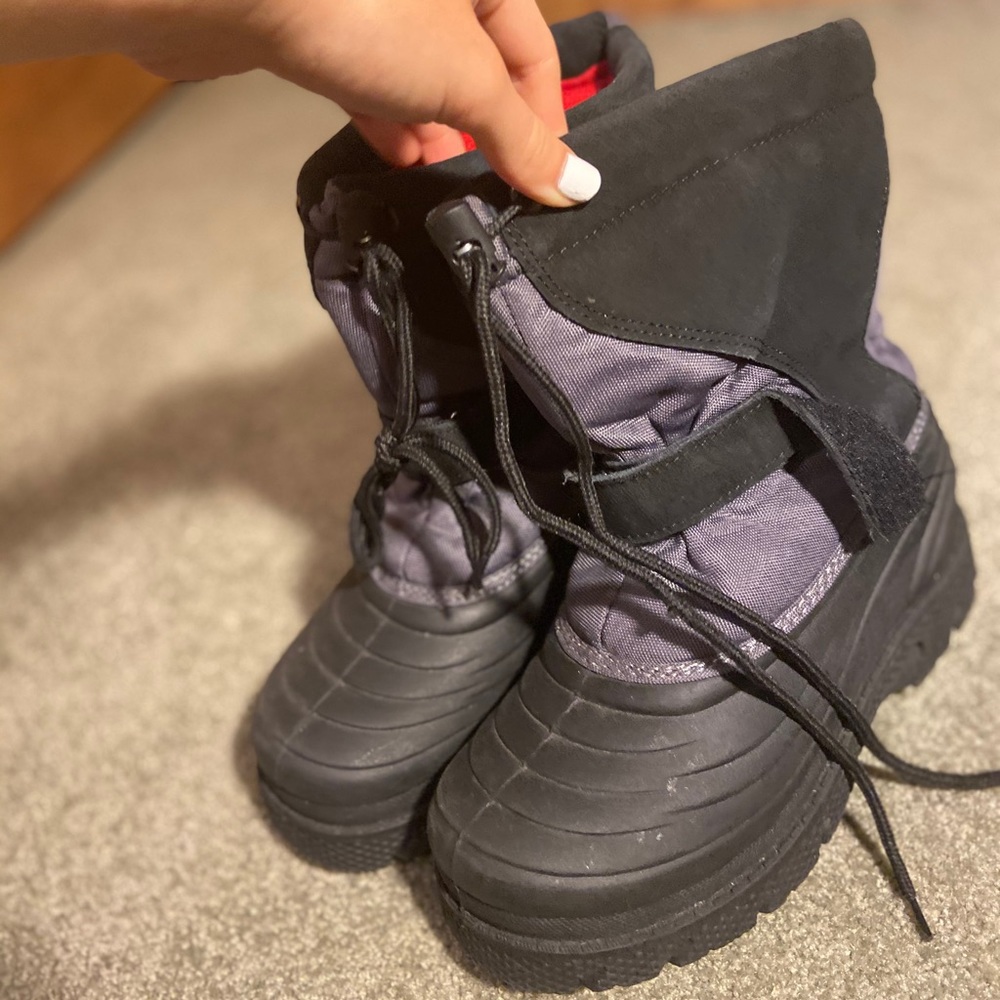 🌺2/$25 Arctic Shield Snow Boots